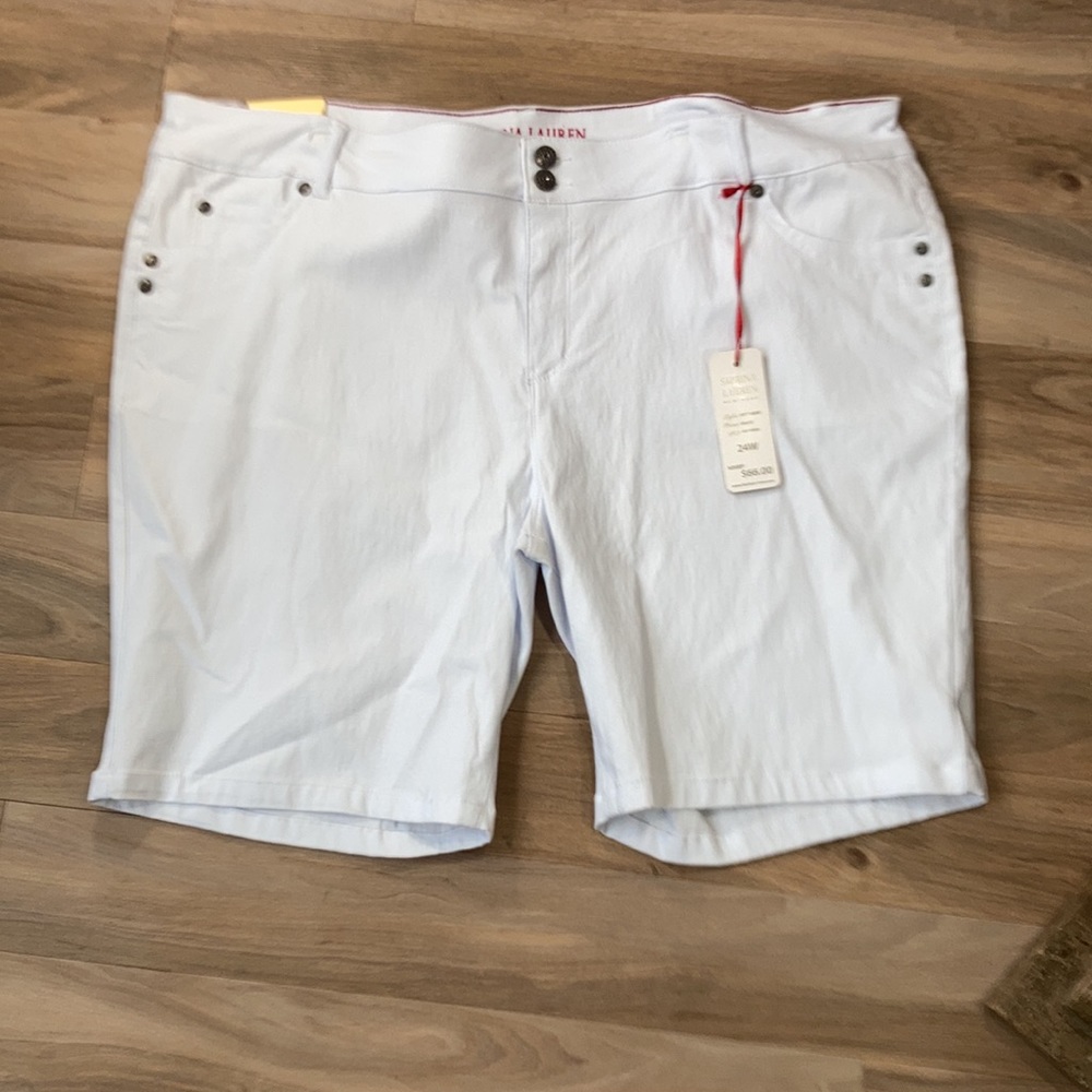 NWT sabrina lauren skinny fit stretch jean bermuda white short - Picture 14 of 15